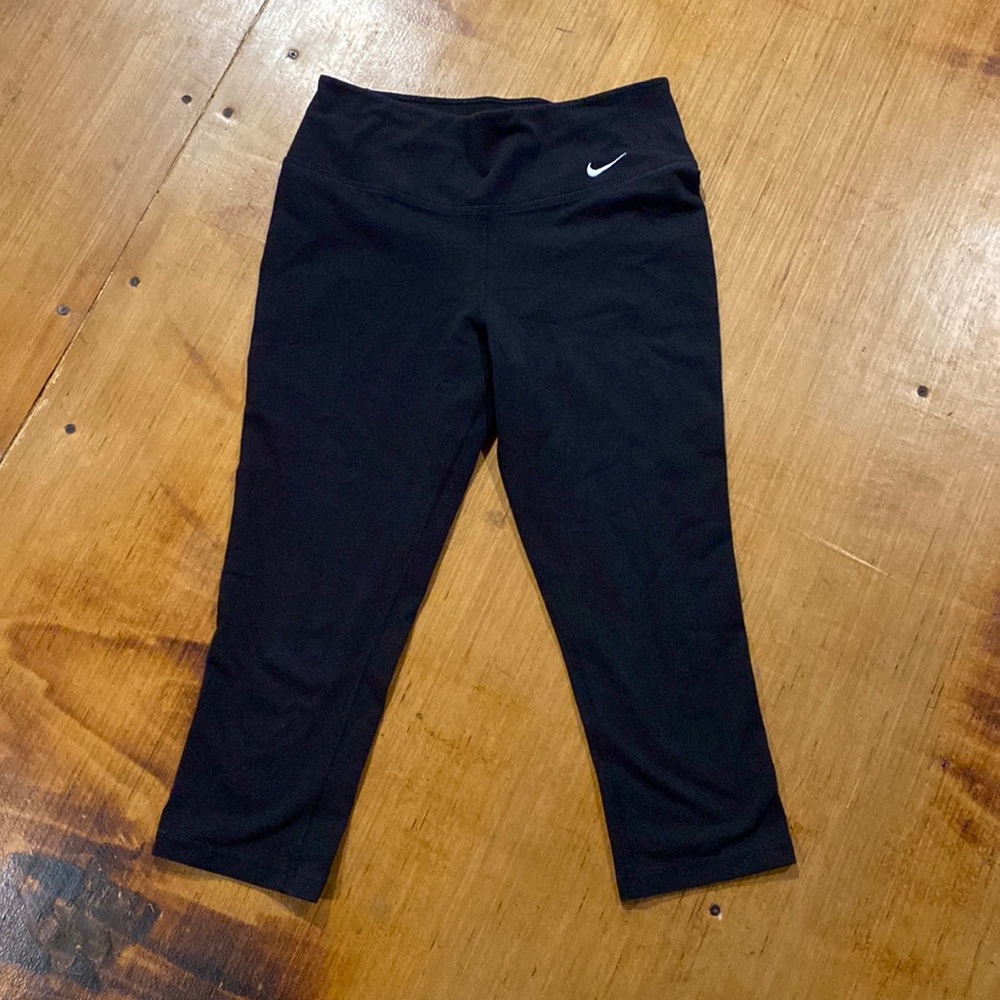 Size small Nike Dri-Fit workout pants